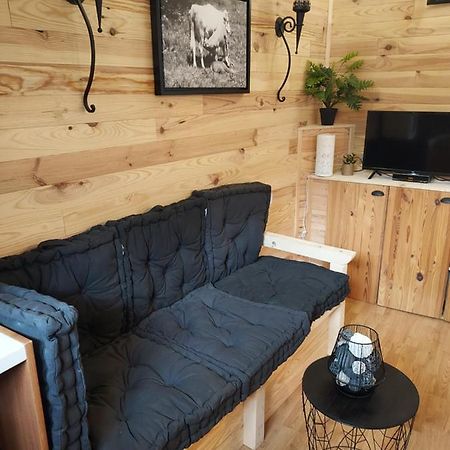 Appartement Le chevreuil à Saint-Étienne-de-Tinée Extérieur photo